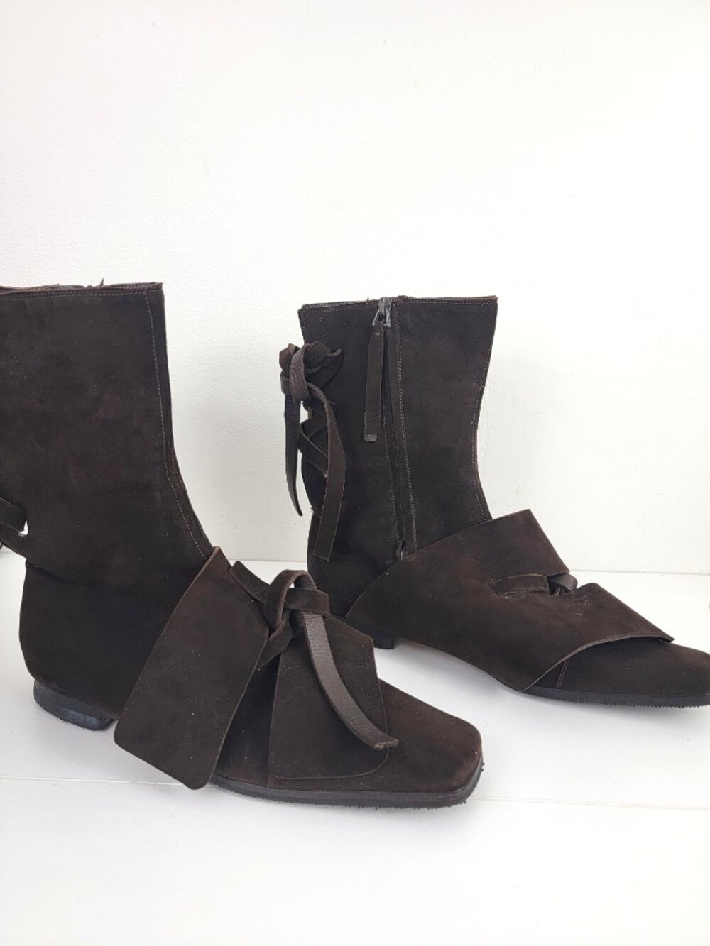 Vintage Yves Saint Lauren Lace Up Strappy Chocolate Brown Suede Boots 38 8
